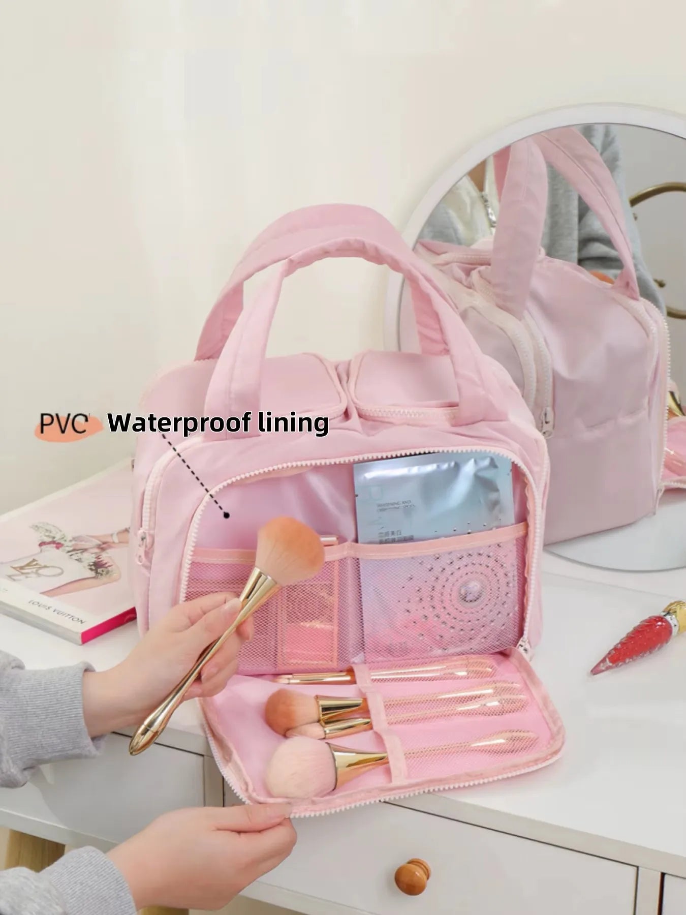 Multi-Opening Quilted Simple and Stylish Solid Color Portable Travel Toiletry and Makeup Bag, Multifunctional Large Capacity Lightweight Soft Stain-Resistant Large Opening Unisex Toiletry Bag, with Dry and Wet Separation Func