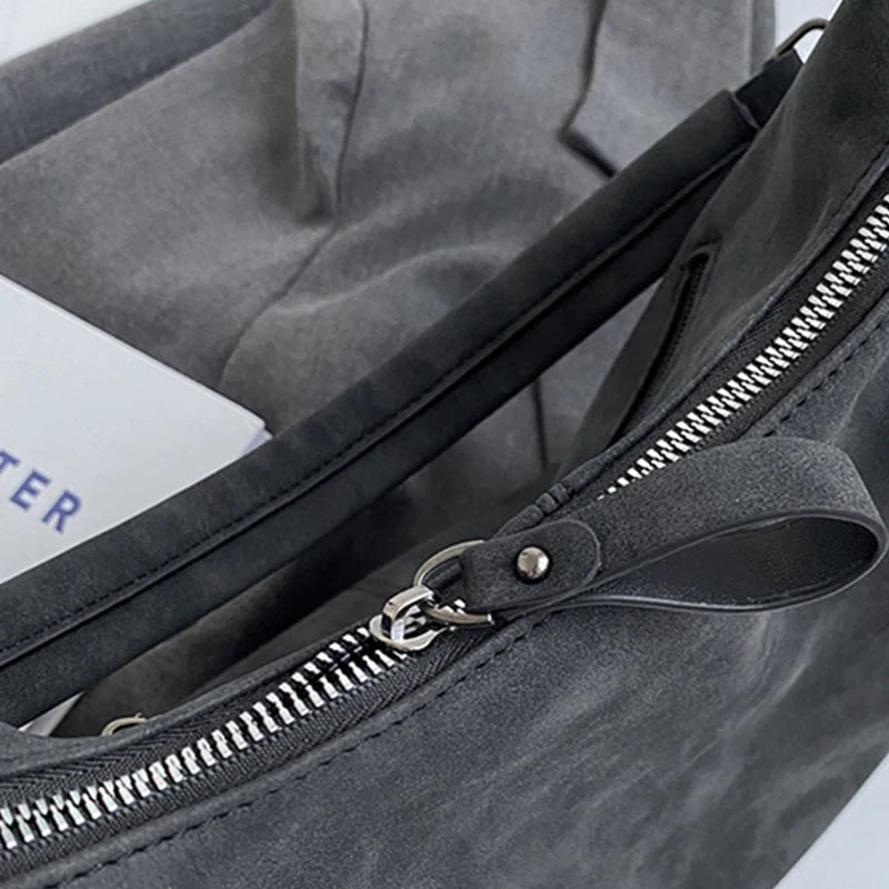 Women Crossbody Bag Luxury Designer Oblique Cross Single Shoulder Bag Large Capacity Handbags Retro Matte PU Leather Hobos