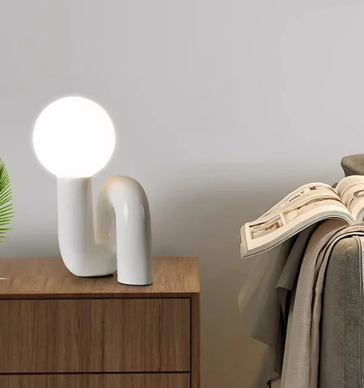 Modern glass spherical table lamp hotel children's room bedroom living room minimalist art model room decoration table lamp