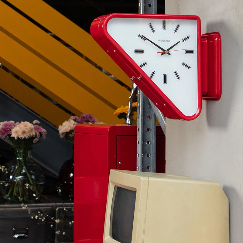 Living Room Minimalism Clocks Two-sided Wall Clocks Triangle Modern Clock Mechanism Silent Design Clock Watch for Decoration