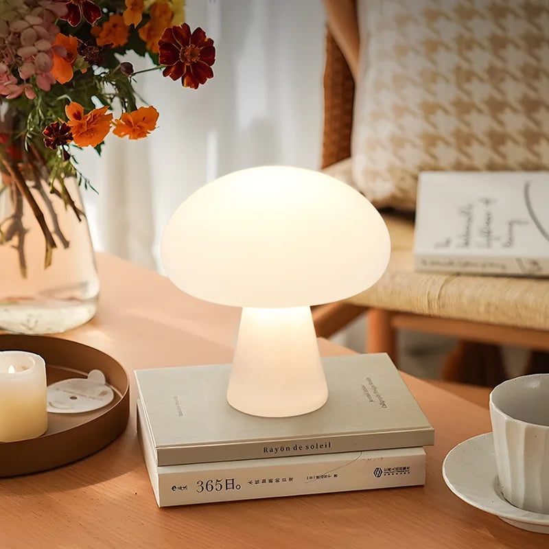 Classic Mushroom Table Lamp Modern Bauhaus Art Table Lamp Bedroom Bedside Lamp Danish Designer Orange Decorative Table Lamp