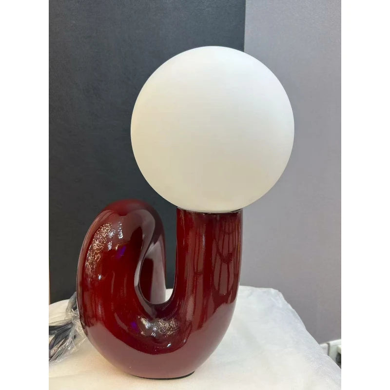 Modern glass spherical table lamp hotel children's room bedroom living room minimalist art model room decoration table lamp